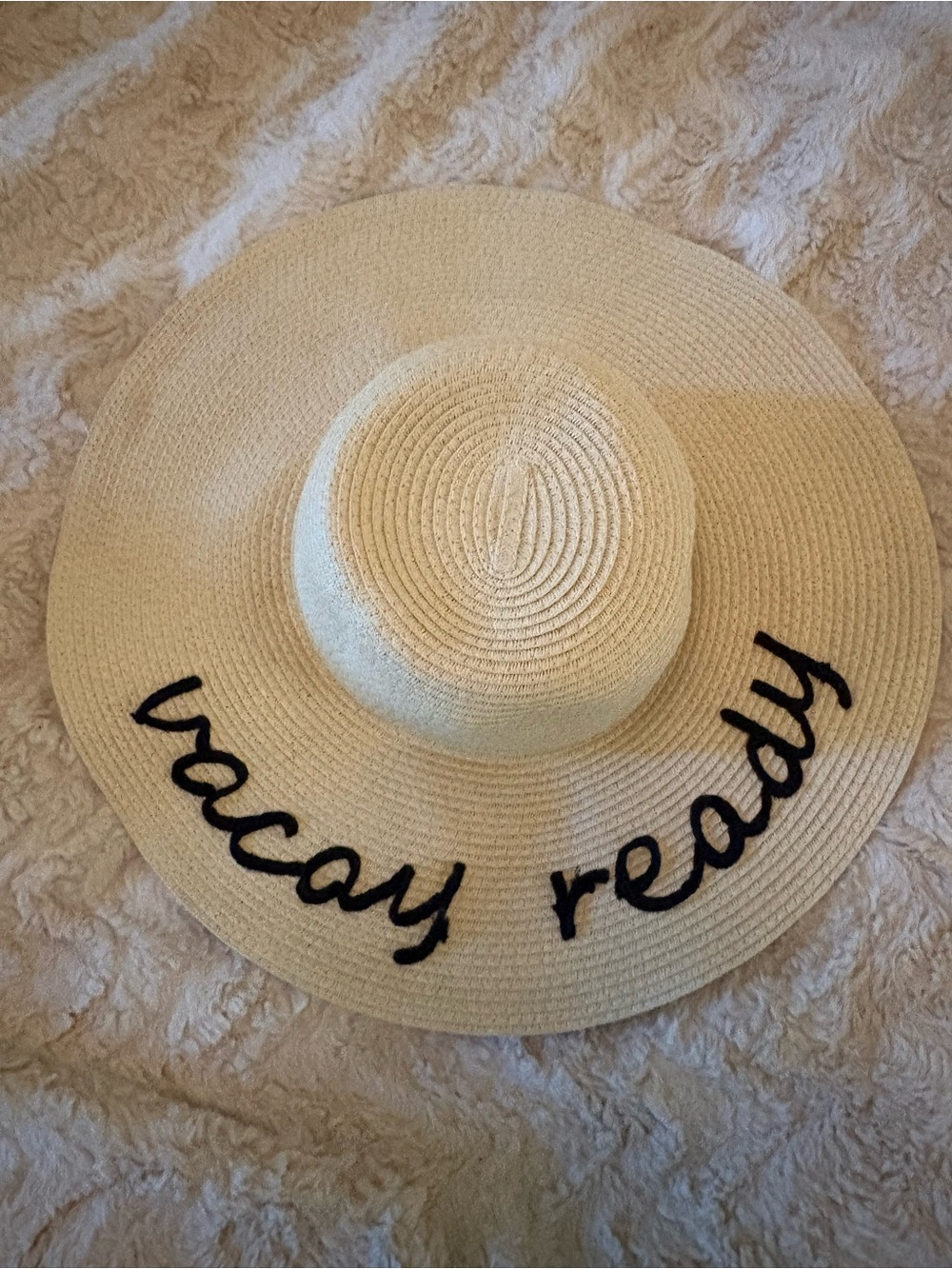 🩷 Banana Republic Beige Straw Sun Hat with Black Script